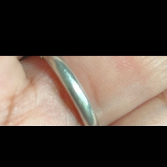 Vintage Bohemian Sterling Silver and Garnet Ring - Picture 6 of 7